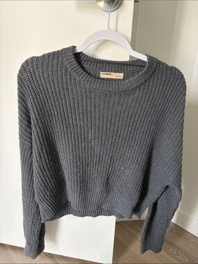 Pull&Bear Charcoal Gray Ribbed Crewneck Sweater